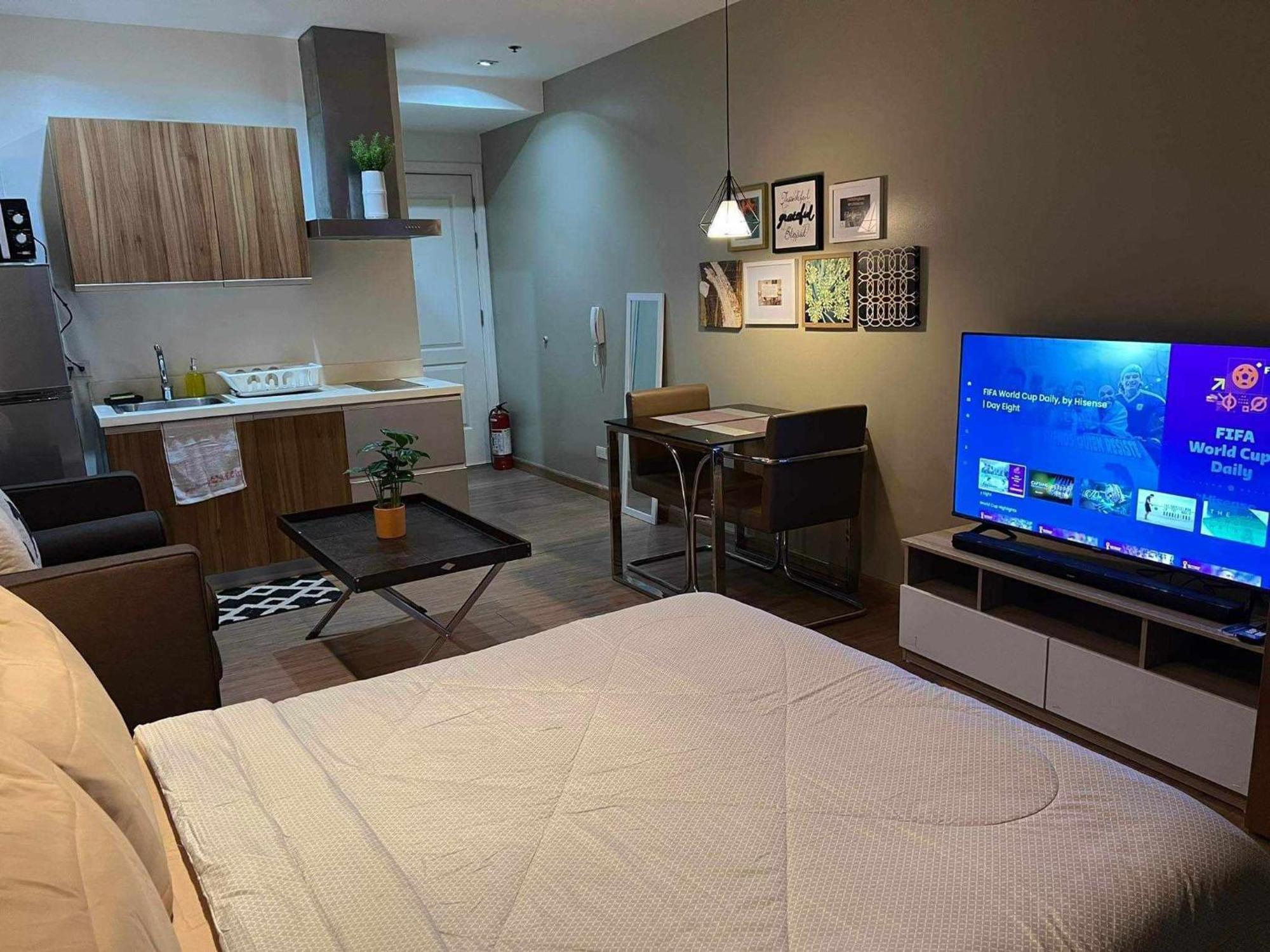 Gramercy Residences Makati City Екстер'єр фото